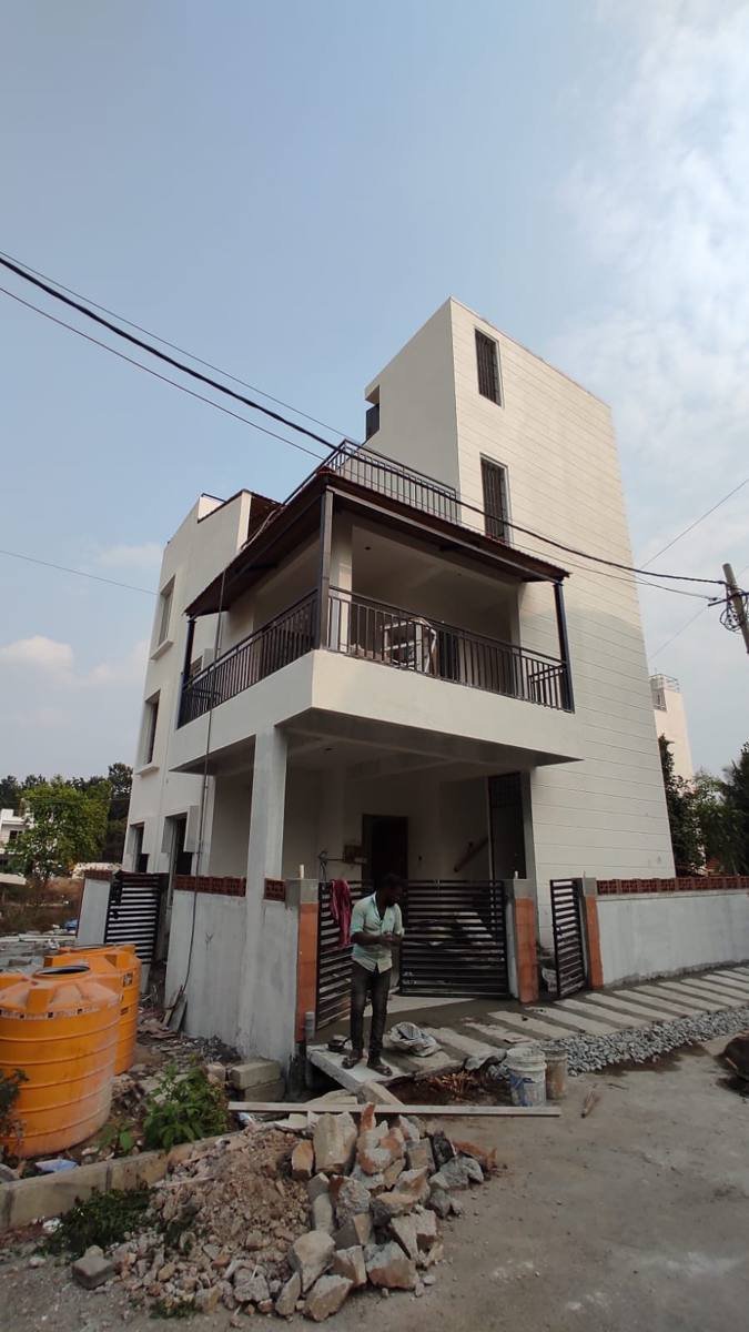 Duplex home at finishing stage